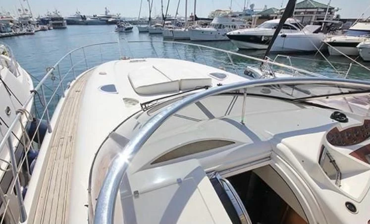 Noleggio barche Sunseeker Predator 56 a Port Camille Rayon su Samboat