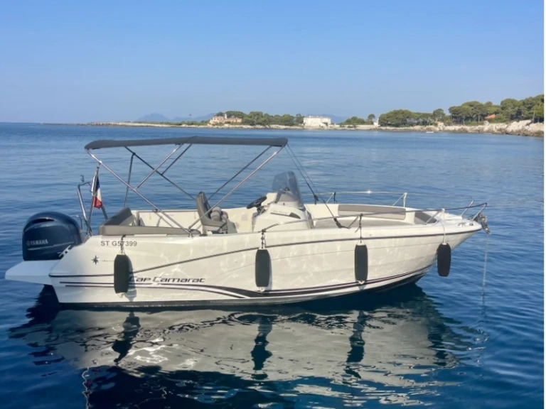 Noleggio Barca a motore a Antibes – Jeanneau Cap Camarat 6.5 CC Serie 3