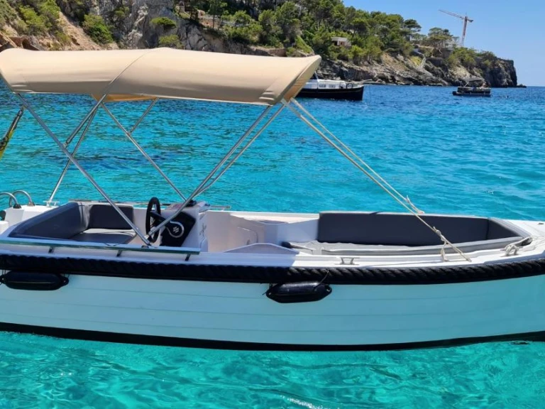 Noleggiare una Silver 495 classic a Málaga