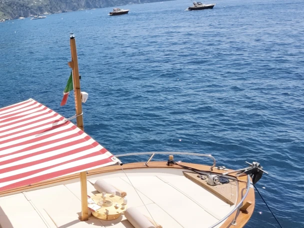 Noleggio a Positano – De simone mare  Gozzo 7.20 su SamBoat