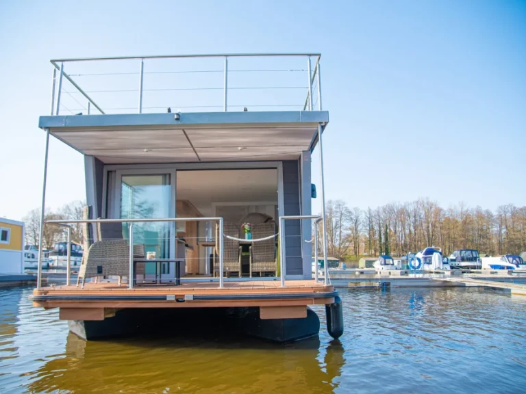 Noleggio barche WOMA D13 Standard a Buchholz su Samboat