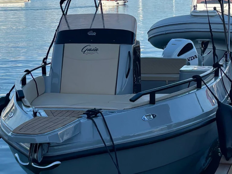Noleggio a Parenzo (Poreč) – Gaia LIMITED EDITION su SamBoat