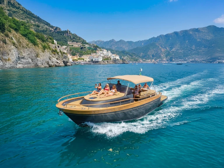 Noleggio Barca a motore Esposito Mare con patente nautica