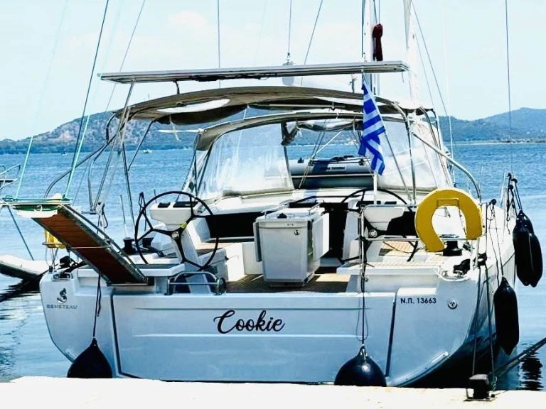 Noleggio Barca a vela Bénéteau con patente nautica