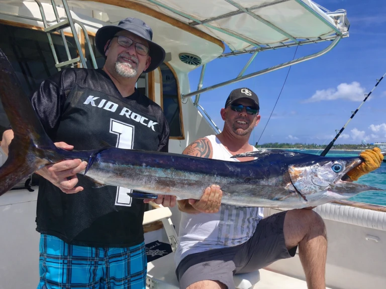 Barca a motore a noleggio a Bávaro al miglior prezzo