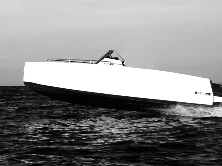 Noleggio barche Fornells economico Nuva M6