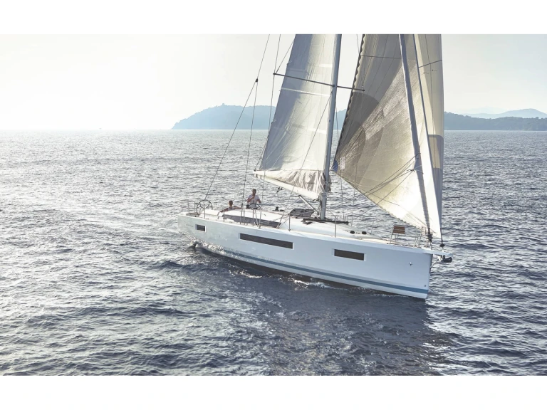 Noleggio barche Jeanneau Sun Odyssey 440 a Keramotí su Samboat