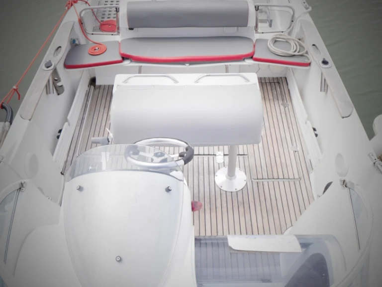 Noleggio barche Bénéteau Flyer 750 WA a La Baule-Escoublac su Samboat