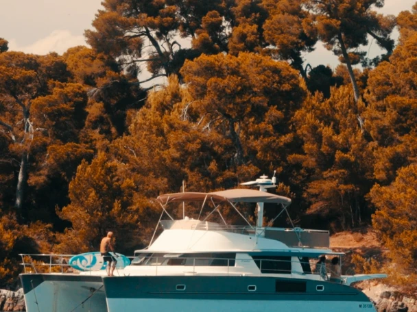 Noleggio barche Fountaine Pajot Cumberland 44 a Golfe-Juan su Samboat