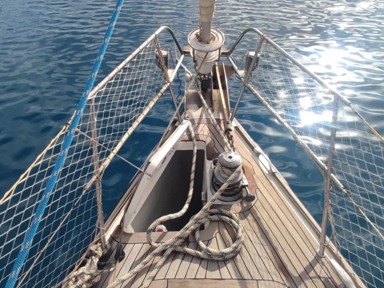 Noleggiare una Jeanneau Sun Odyssey 54 DS a Syros Port