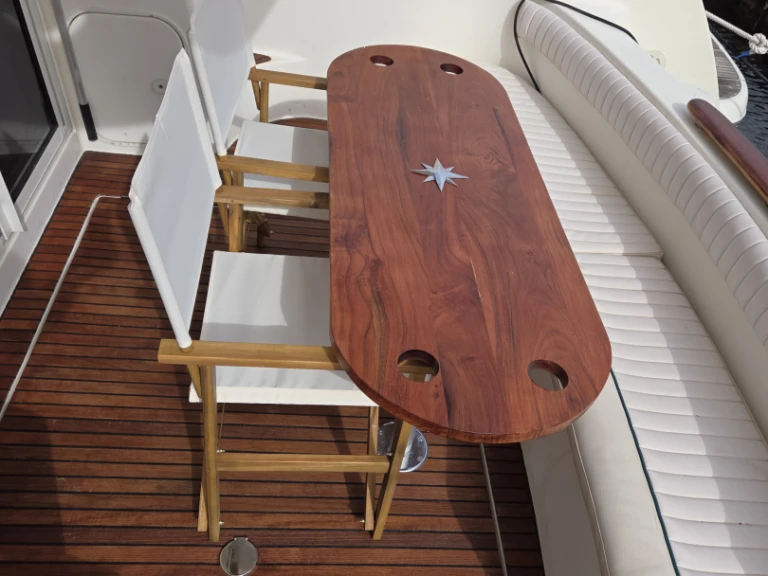 Noleggio barche Jeanneau Prestige 36 Fly a Toulon su Samboat