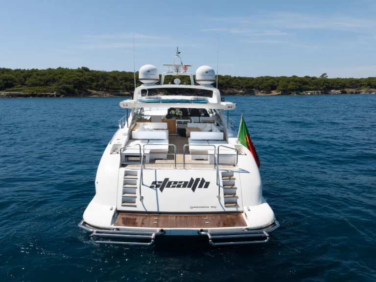 Noleggio barche  Mangusta 80 a Cannes su Samboat
