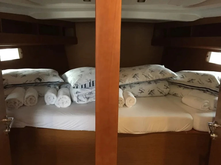 Jeanneau Sun Odyssey 479 da affittare a  Seget Donji