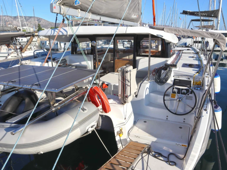 Noleggio Catamarano a Néa Péramos – Excess Excess 11