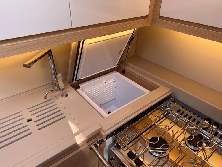 Noleggiare una Dufour Dufour 470 a Salerno