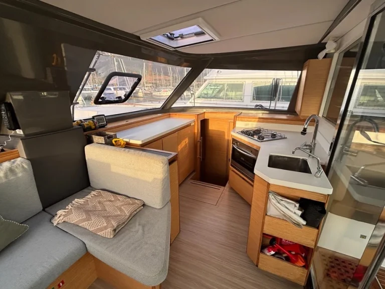 Catamarano a noleggio a Punat al miglior prezzo