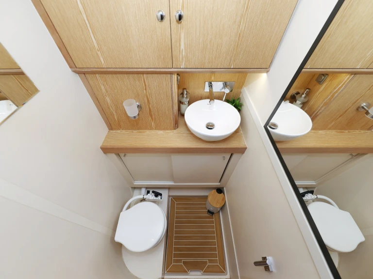 Noleggiare una Hanse Hanse 575 a Sukošan