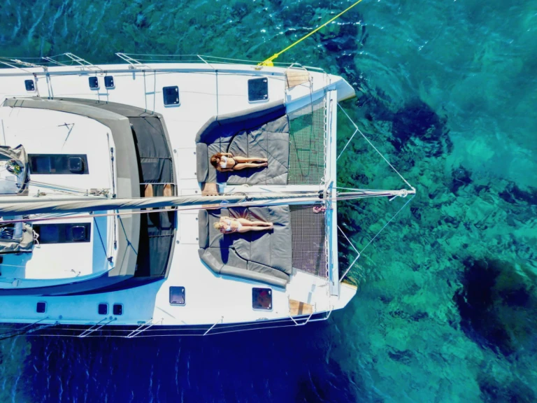 Noleggiare una Nautitech Nautitech 46 Fly a Santorini (Isola)