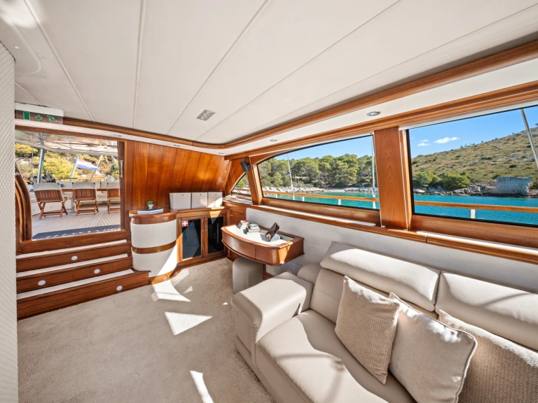 Noleggio Barca a vela a Spalato –  Luxury Sailing Yacht