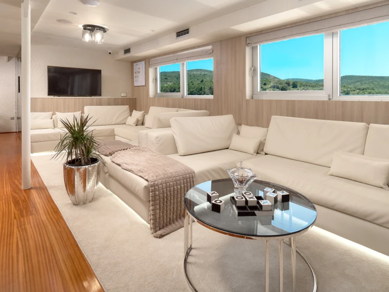 Noleggio barche Spalato economico Motoryacht Cristal