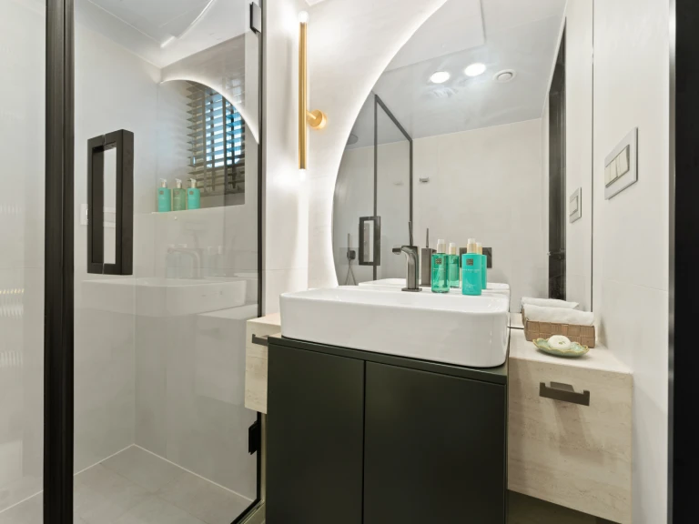 Noleggio Yacht di lusso a Spalato –  Motoryacht Maxita