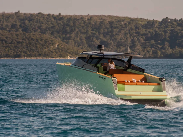 Noleggio Barca a motore Felix con patente nautica