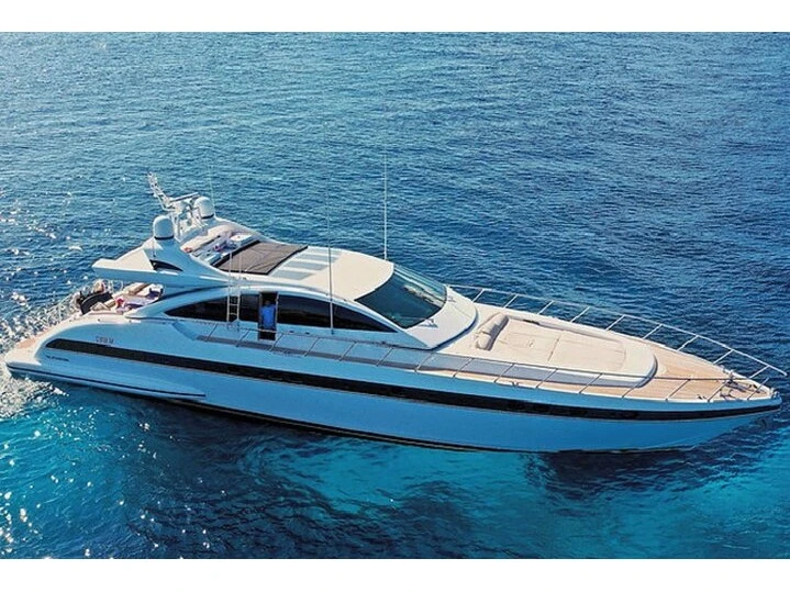 Noleggio Yacht di lusso  con patente nautica