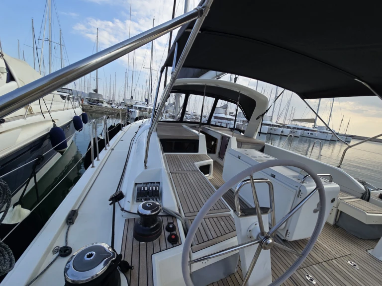 Bénéteau Oceanis 51.1 da affittare a  Álimos