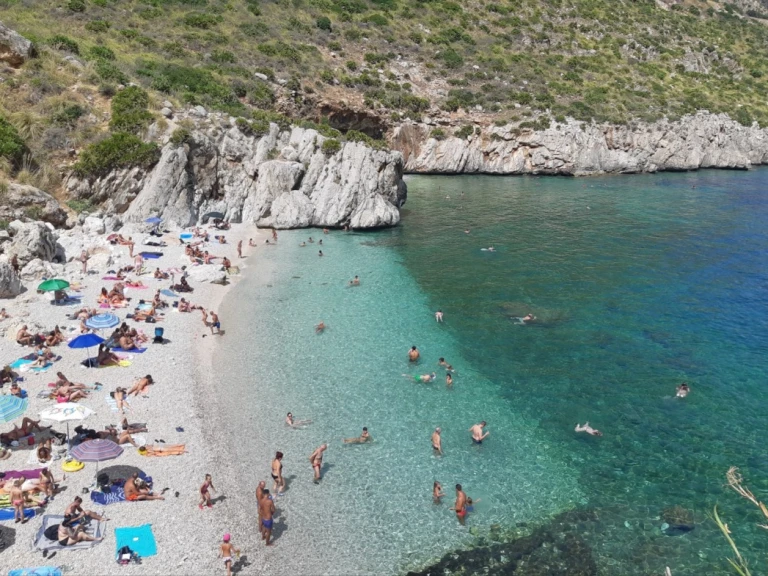 Noleggio a Castellammare del Golfo – Cranchi Zaffiro 34 su SamBoat
