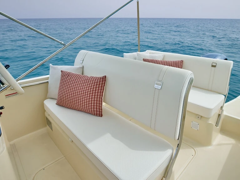 Noleggio Barca a motore a Fornells – Invictus  200SX