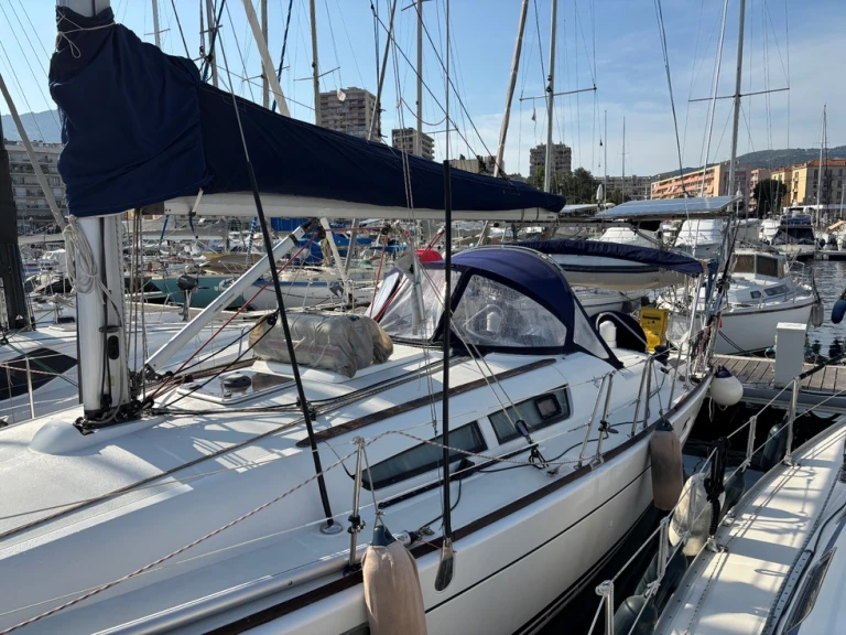 Noleggio Barca a vela con o senza skipper SUN ODYSSEY 39 I a Ajaccio
