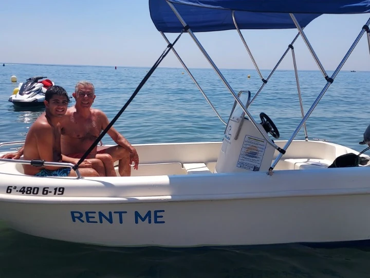 Astec 400 da affittare a  Málaga