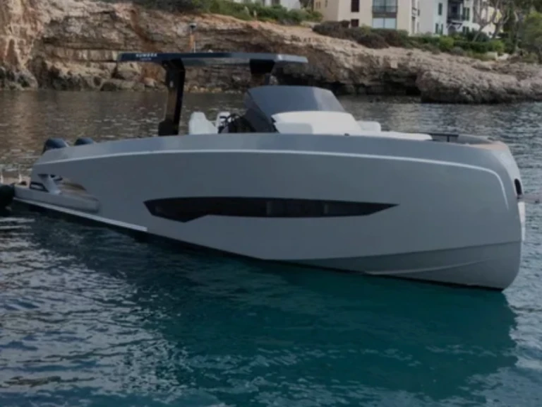 Noleggio barche KUMBRA Kumbra 34 a Mykonos Port su Samboat