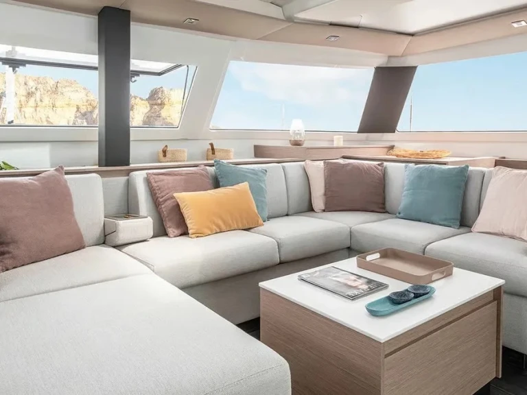 Catamarano a noleggio a Cogolin al miglior prezzo