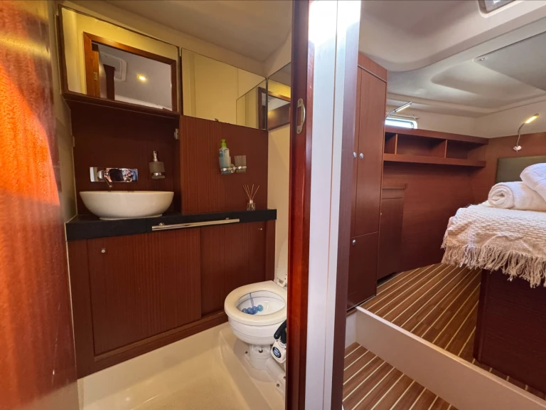 Noleggio Barca a vela Hanse con patente nautica