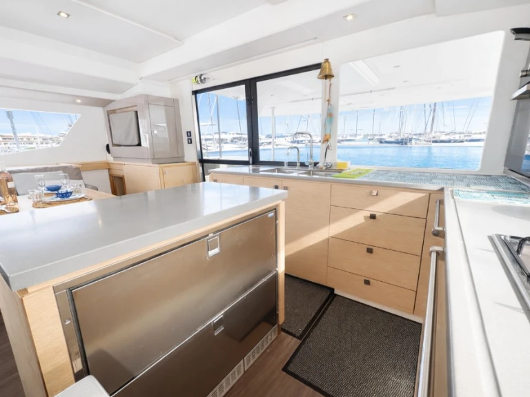 Noleggio a Cogolin – Fountaine Pajot Saba 50 su SamBoat