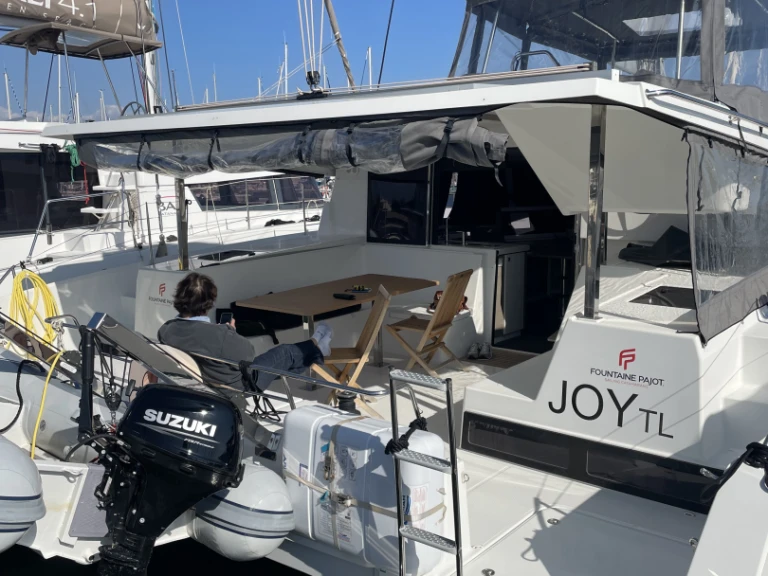 Noleggiare una Fountaine Pajot Lucia 40 a Port Grimaud