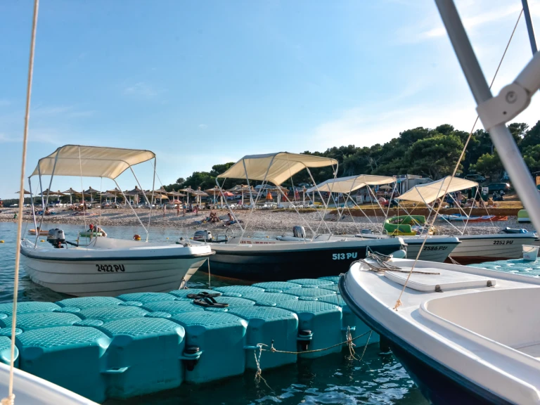 Noleggio a Premantura (Promontore) – Ven VEN 500 su SamBoat