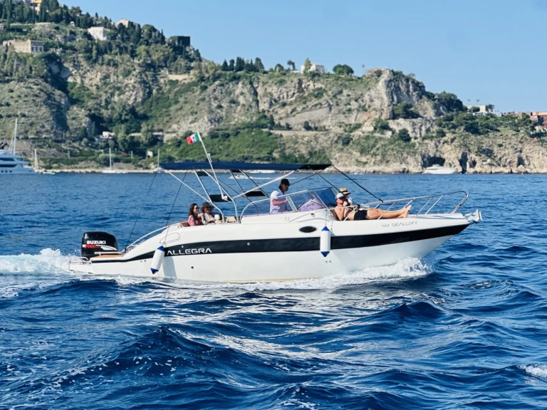 Noleggio Barca a motore con o senza skipper Allegra Boats a Giardini-Naxos