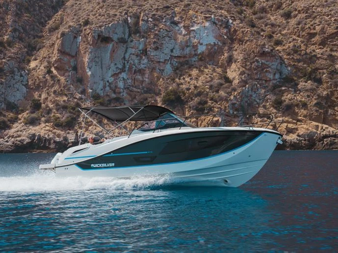 Noleggio barche Quicksilver Activ 875 Sundeck a Grebaštica su Samboat