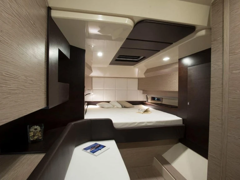 Noleggio Gommone Sacs con patente nautica