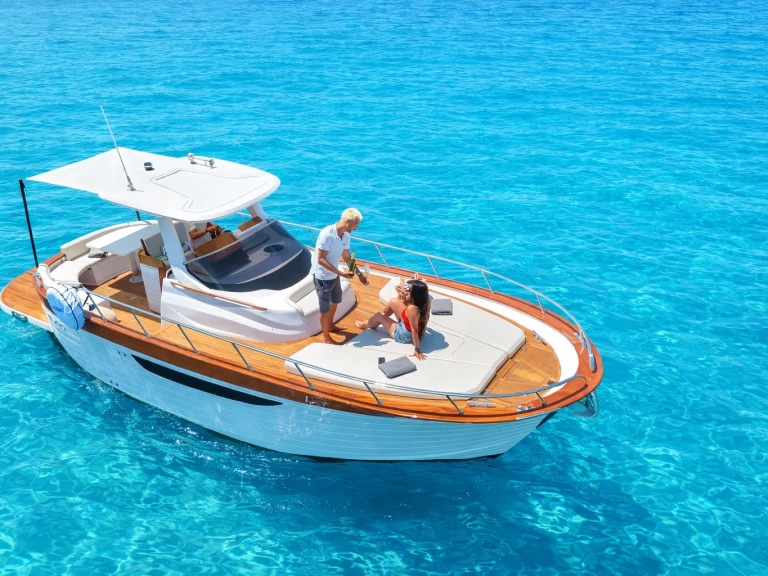 Mimi Libeccio 9.5 da affittare a  Cagliari