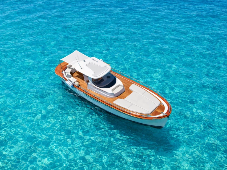 Noleggio a Cagliari – Mimi Libeccio 9.5 su SamBoat