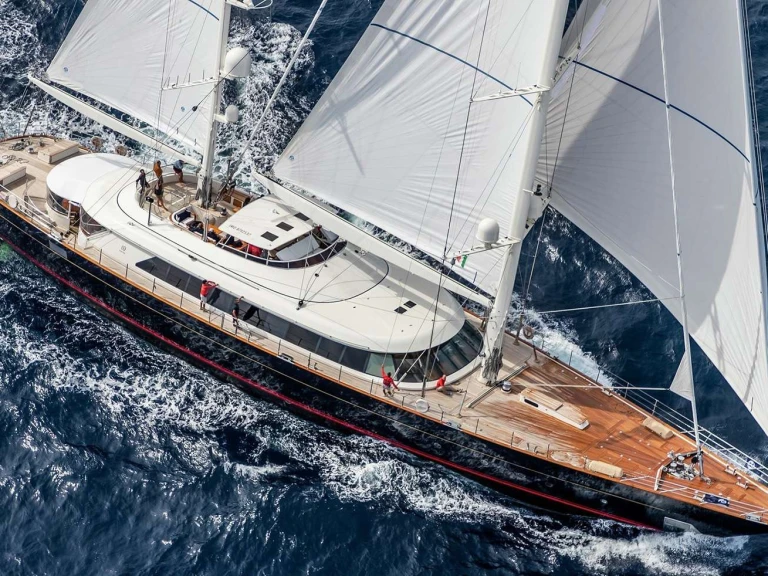 Noleggiare una Perini Navi JASALI  II a La Spezia