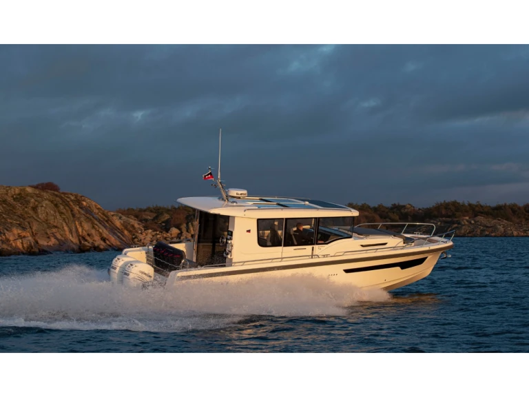 Noleggio Barca a motore Nimbus con patente nautica