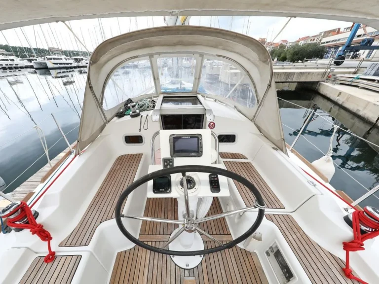 Noleggio Barca a vela con o senza skipper Bénéteau a Punat