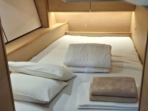 Barca a vela a noleggio a Trogir al miglior prezzo