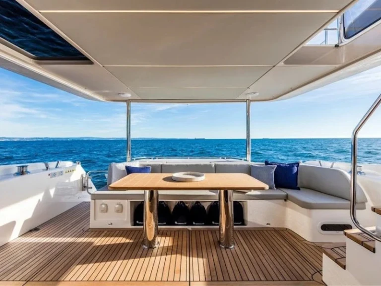 Noleggio Barca a motore Absolute con patente nautica