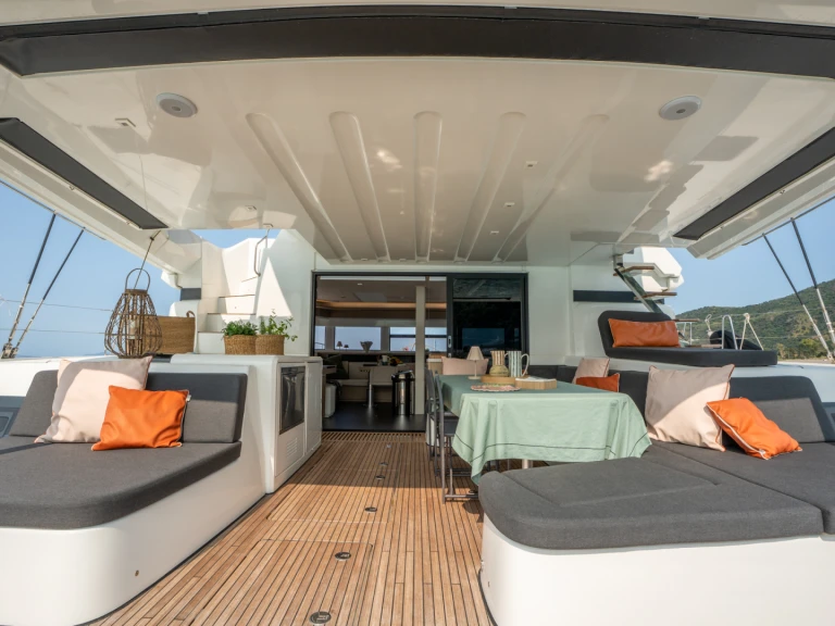 Noleggio Catamarano con o senza skipper Lagoon a Castellammare del Golfo