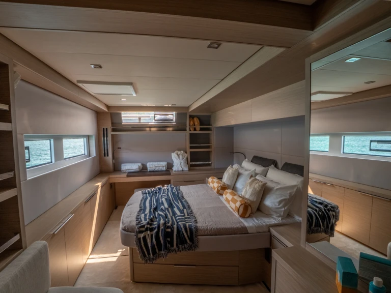 Noleggio Catamarano Lagoon con patente nautica